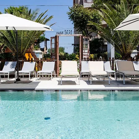 Due Mari & Отель Римини