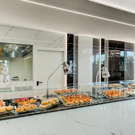 Отель Due Mari & Римини