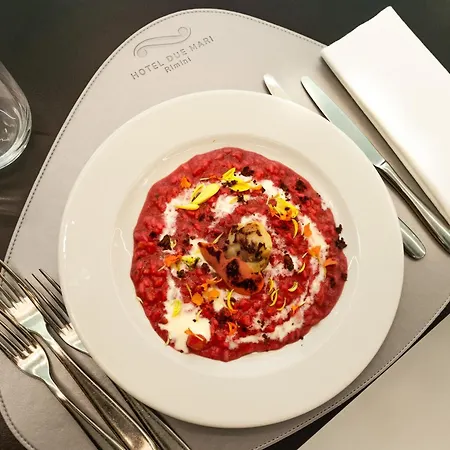 Due Mari & 4* ريميني