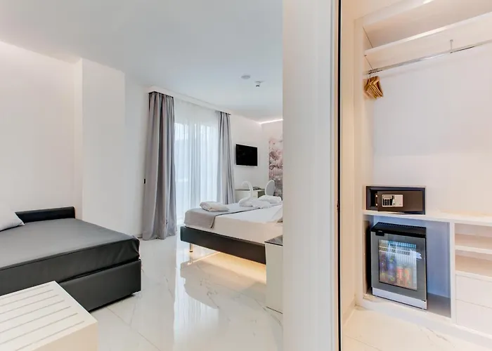 Due Mari & Hotel Rimini