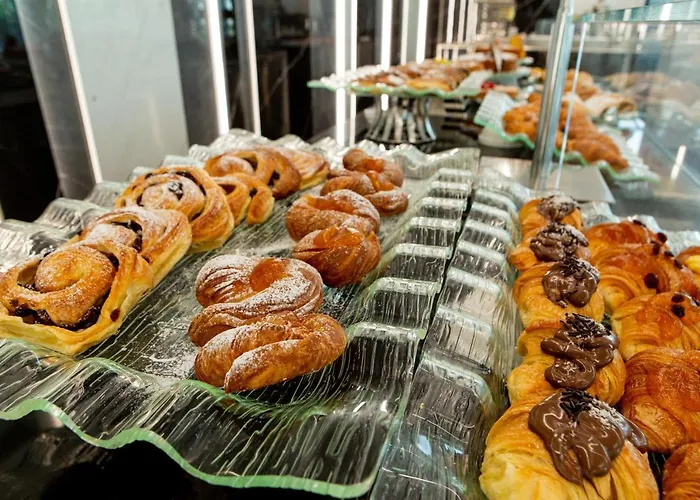 Due Mari & 4* רימיני